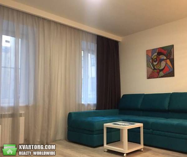 Rent out 1-room apartment. Киев,  Богомольца — photo 4