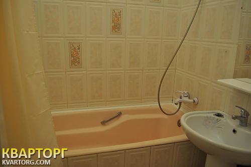 Rent out 3-room apartment. Киев,  Бассейная — photo 7