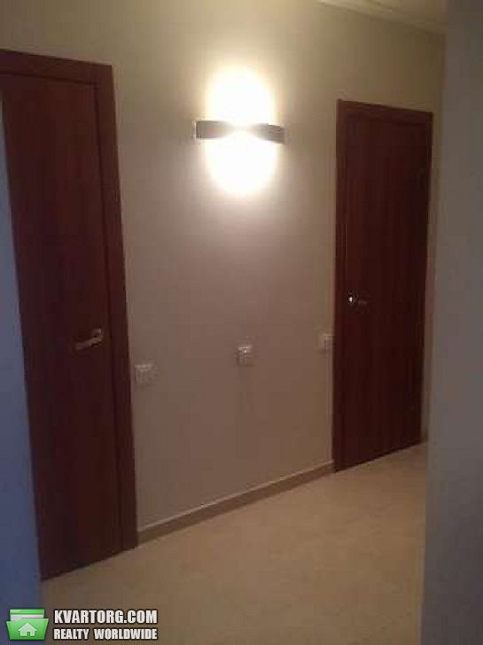 Sell 3-room apartment. Киев,  Урловская — photo 4