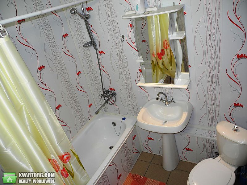 Rent out 1-room apartment. Киев,  Тверская — photo 5
