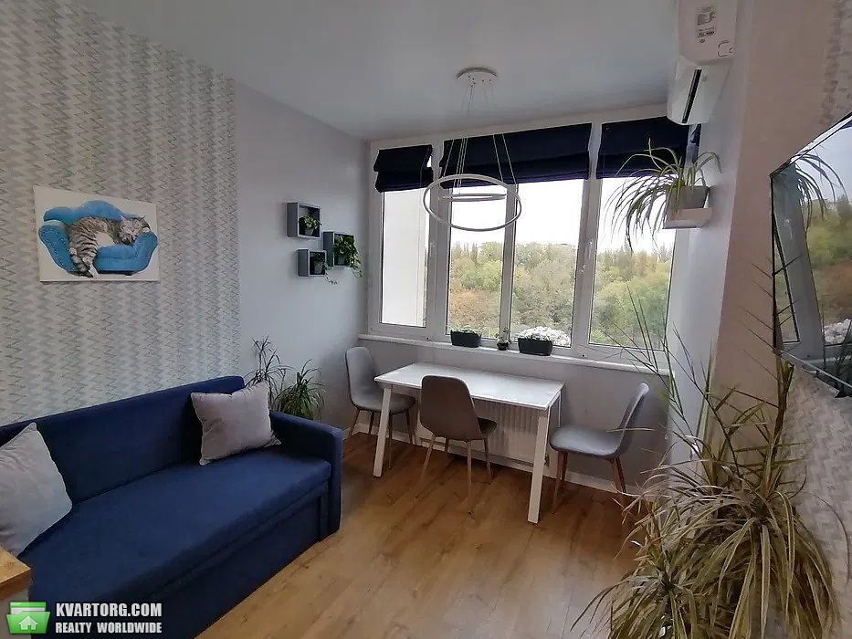 Sell 2-room apartment. Киев, Полевая — photo 2