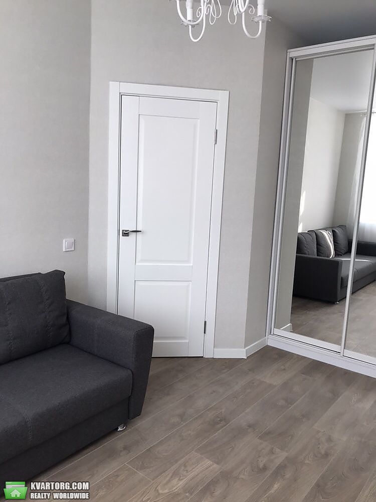Rent out 1-room apartment. Киев, Соборная — photo 2