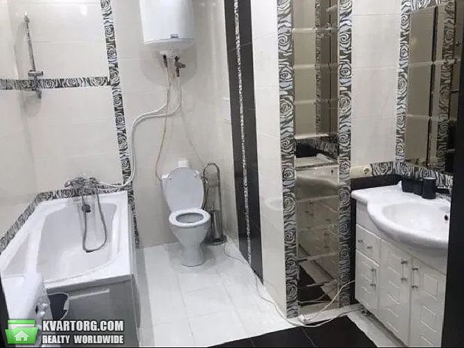 Rent out 2-room apartment. Киев,  Срибнокильская — photo 6