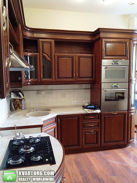 Sell 4-room apartment. Киев,  Гоголевская — photo 1