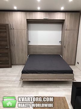 Rent out 2-room apartment. Киев,  Барбюса — photo 1