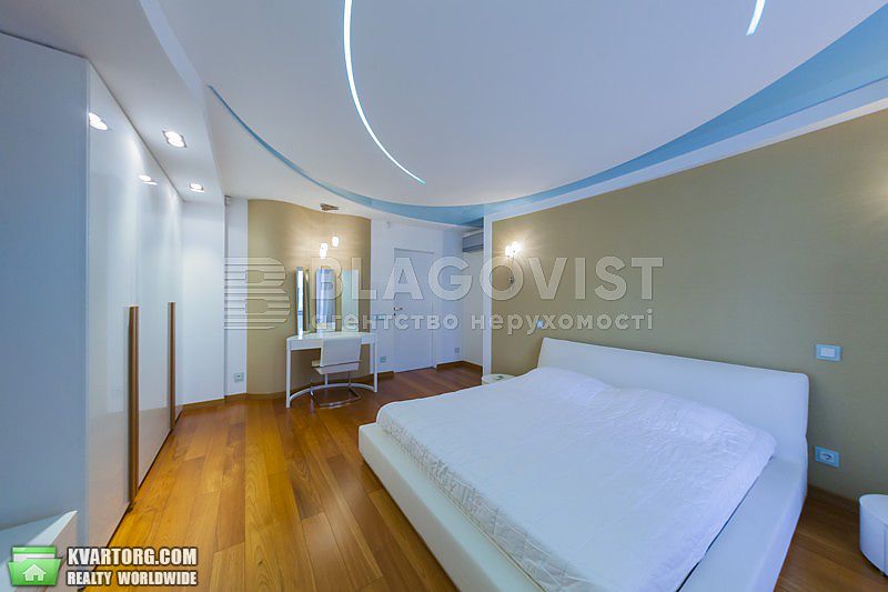 Rent out 3-room apartment. Киев,  Старонаводницкая — photo 4