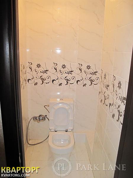 Rent out 2-room apartment. Киев, Голосеевская — photo 10