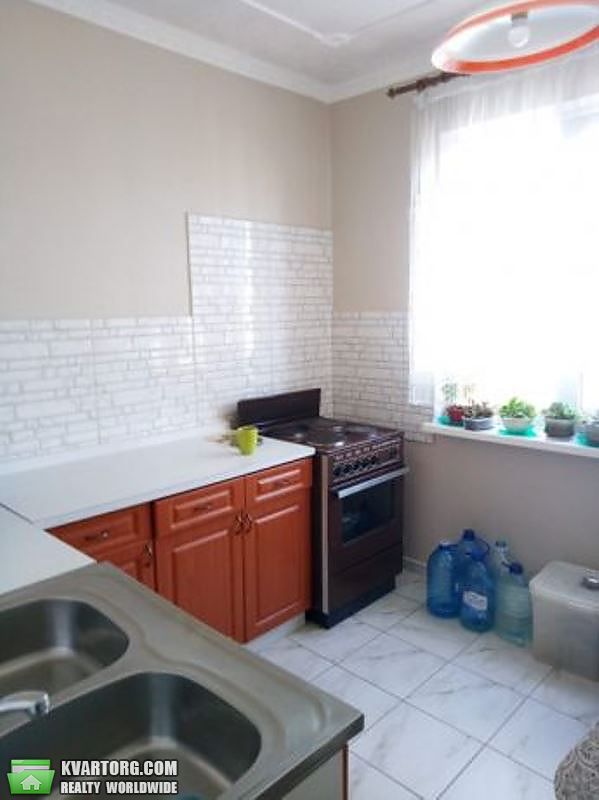 Sell 3-room apartment. Киев,  Маяковского — photo 2