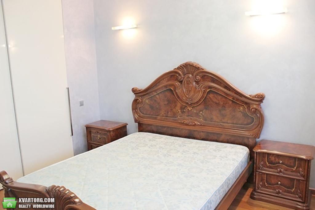 Rent out 3-room apartment. Киев,  Воровского — photo 8