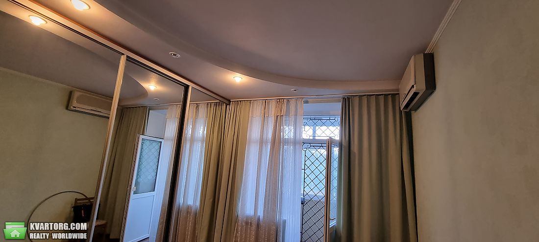 Sell 3-room apartment. Донецк, антропова — photo 1