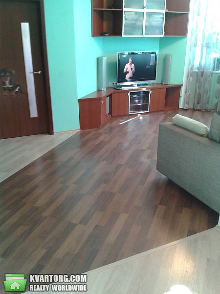 Rent out 3-room apartment. Киев, Бажана — photo 3