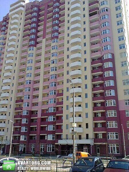 Rent out 2-room apartment. Киев,  Чавдар — photo 10