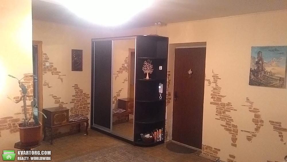 Sell 3-room apartment. Киев,  Харьковское шоссе — photo 2