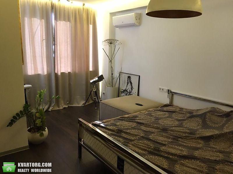 Rent out 2-room apartment. Киев,  Завальная — photo 2