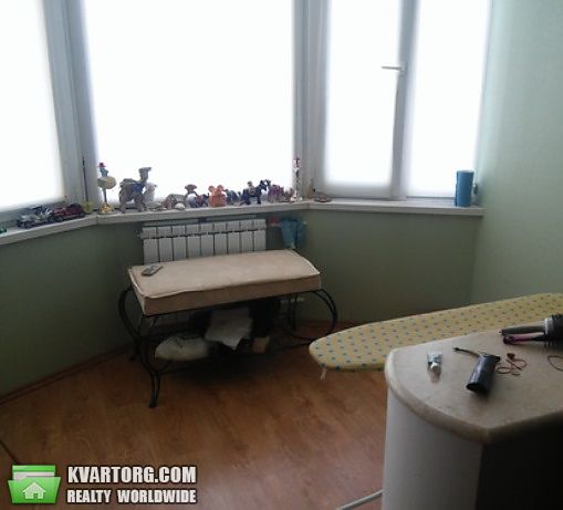Sell 3-room apartment. Киев,  Курская — photo 3
