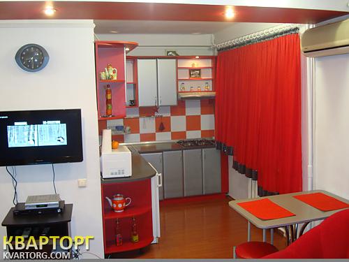 Rent out 2-room apartment. Киев,  Леси Украинки бул — photo 4