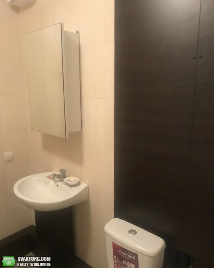 Rent out 1-room apartment. Киев,  Ломоносова — photo 4