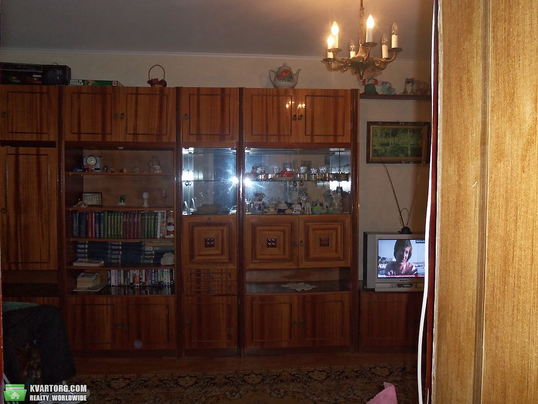 Rent out 2-room apartment. Киев,  Днепровская наб — photo 5