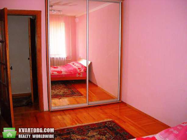 Rent out 2-room apartment. Киев,  Галана — photo 5