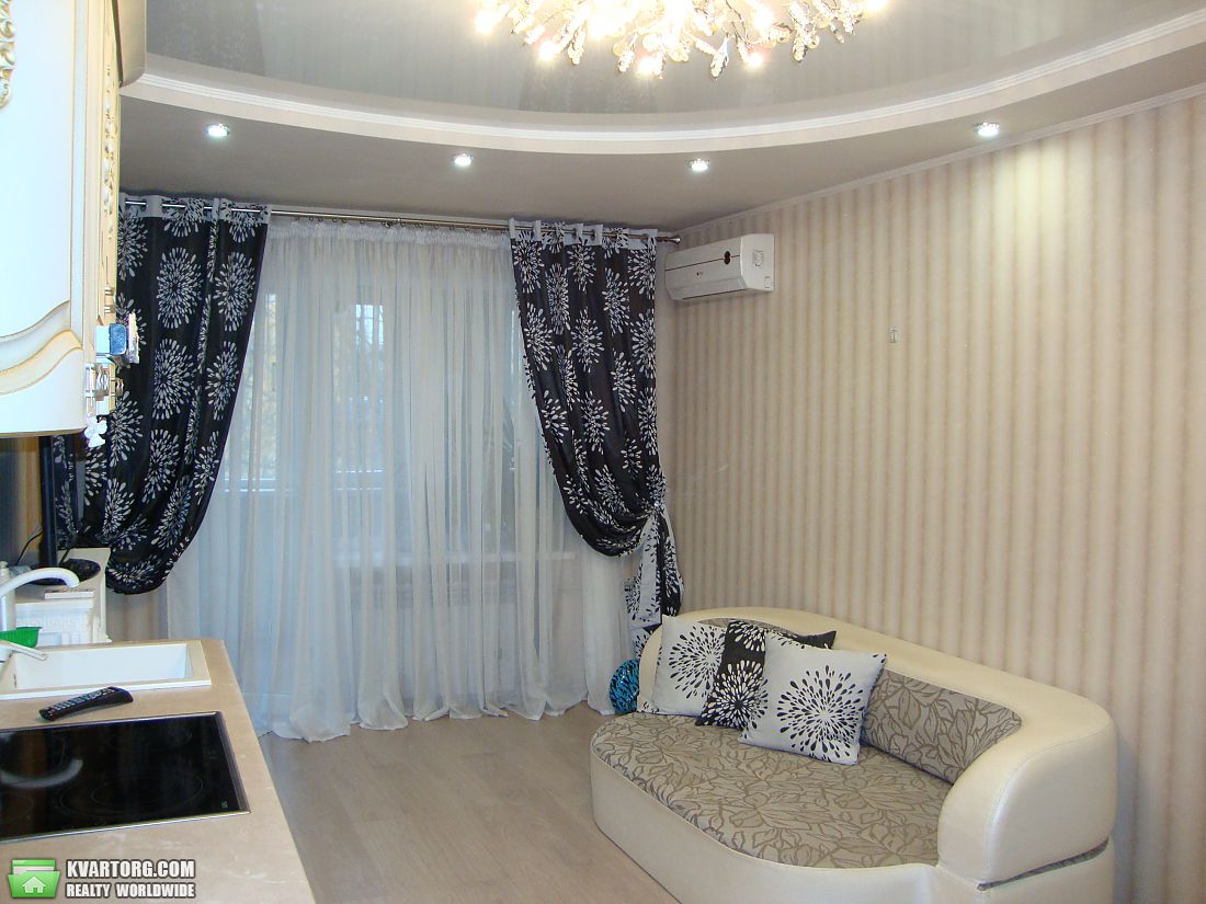 Sell 2-room apartment. Одесса, Варненская — photo 1
