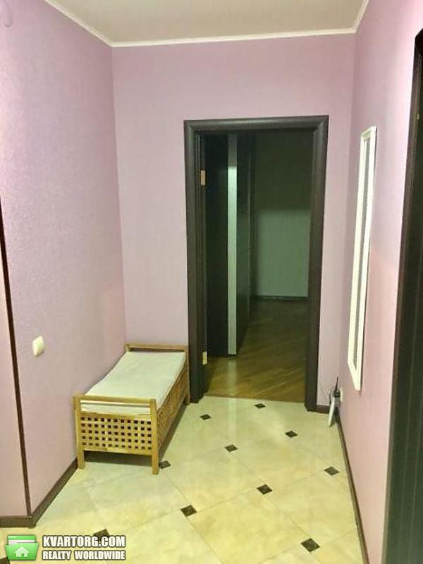 Rent out 2-room apartment. Киев,  Мишуги — photo 2