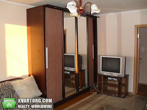 Sell 2-room apartment. Киев, Довженко — photo 2