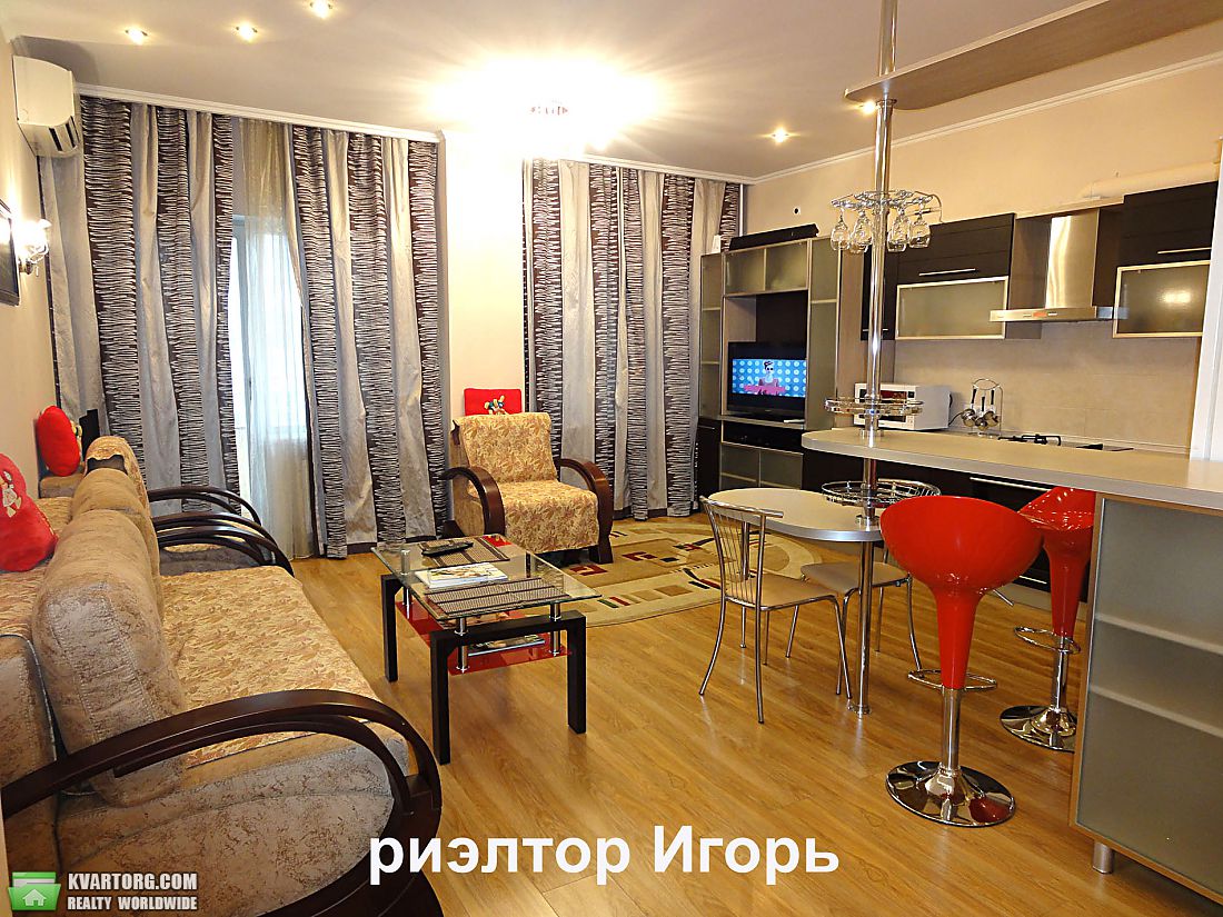 Rent out 2-room apartment. Одесса, Французский бульвар — photo 3