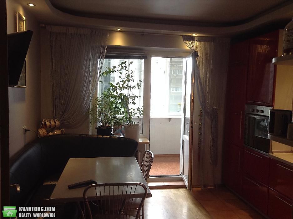 Sell 2-room apartment. Киев,  Маяковского — photo 10