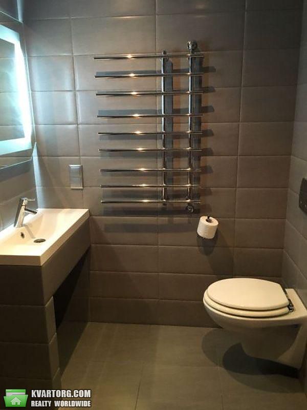 Rent out 2-room apartment. Киев,  Заломова — photo 4