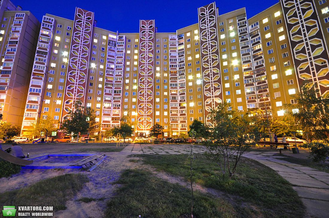 Sell 3-room apartment. Киев,  Ахматовой — photo 1