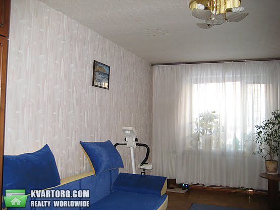 Sell 3-room apartment. Киев,  Героев Севастополя — photo 1