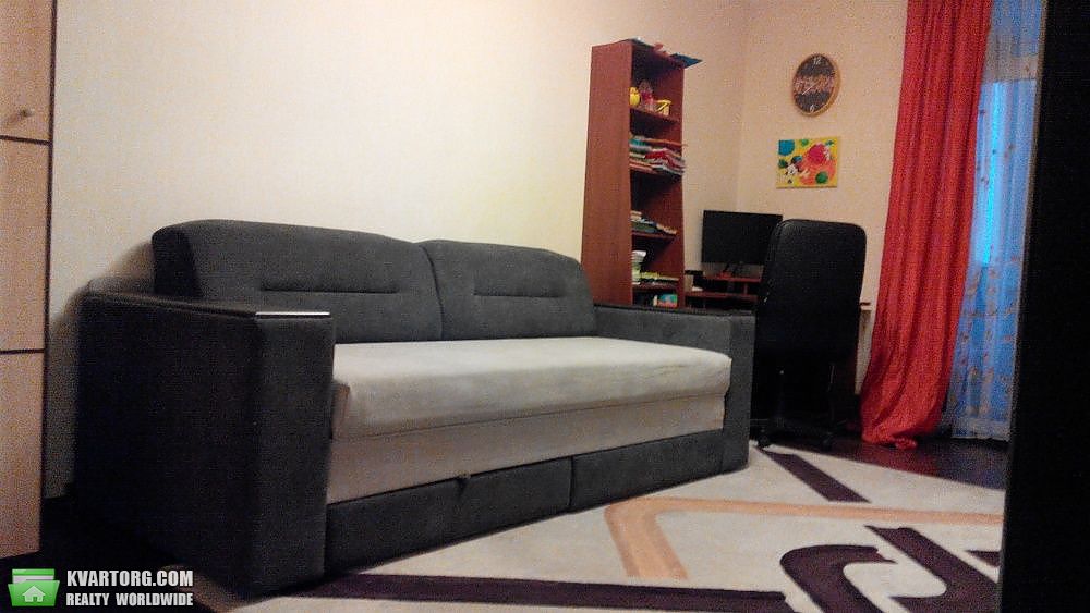 Sell 2-room apartment. Киев,  Вышгородская — photo 5