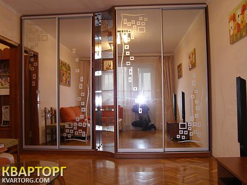 Rent out 2-room apartment. Киев,  Пироговского — photo 2