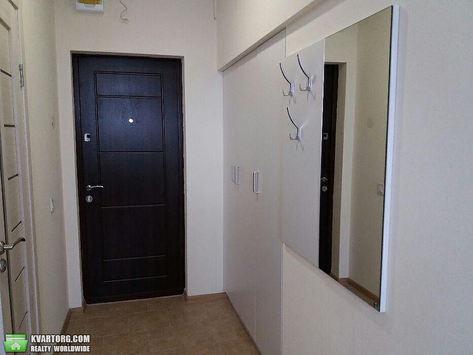 Rent out 1-room apartment. Киев,  Машинистовская — photo 8