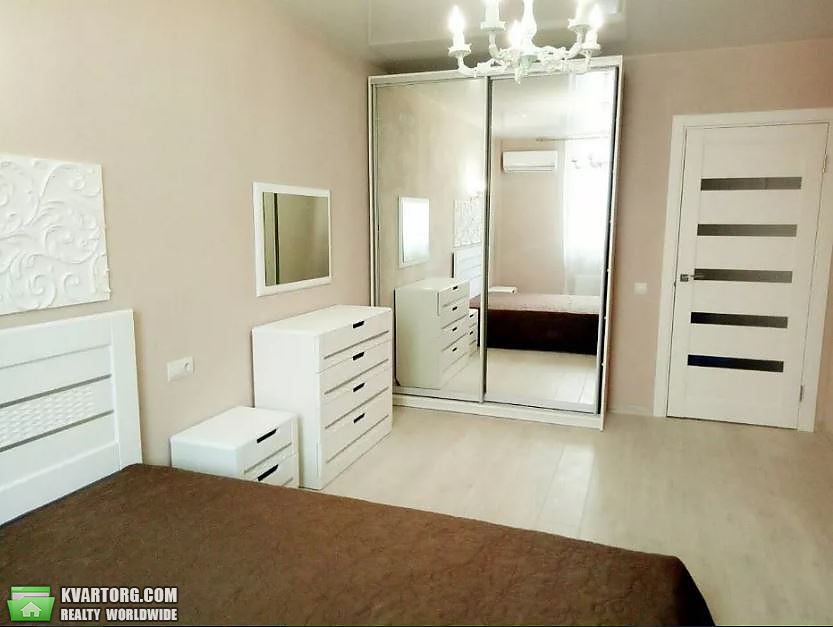 Sell 1-room apartment. Киев,  Крушельницкой — photo 2
