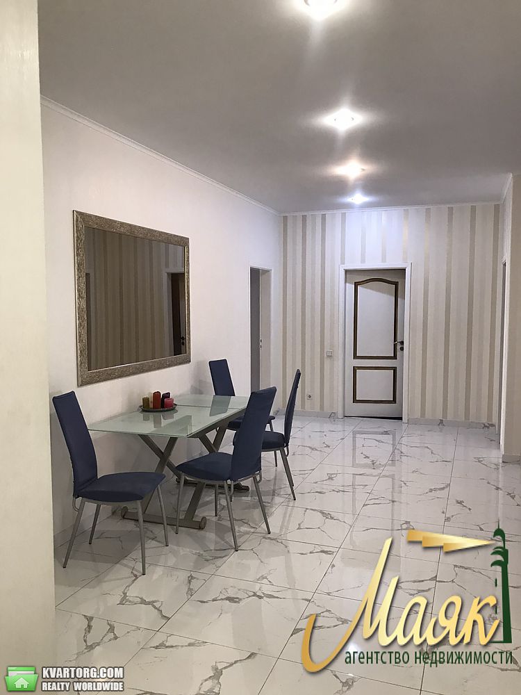 Rent out multi-room apartment. Киев, ковпака — photo 4