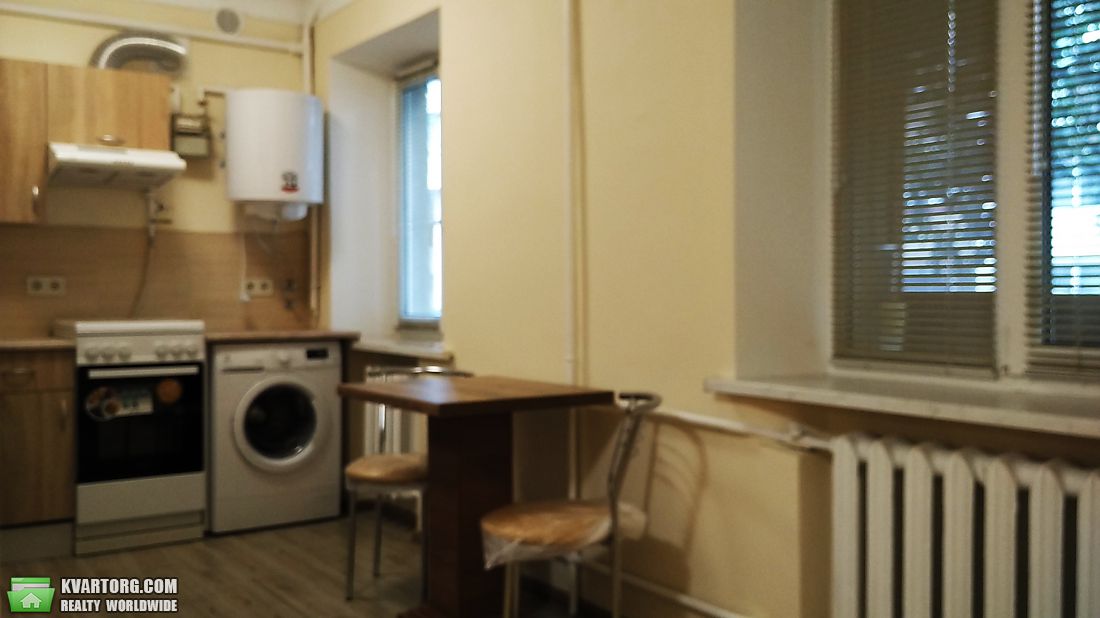 Rent out 1-room apartment. Киев,  Голосеевский пр — photo 4