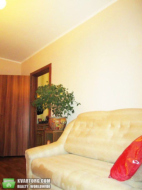 Sell 2-room apartment. Киев,  Милославская — photo 7