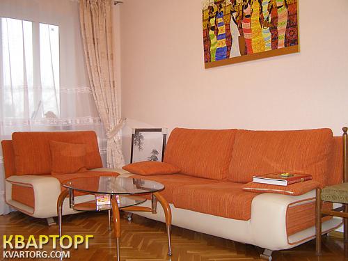 Rent out 2-room apartment. Киев,  Пироговского — photo 1
