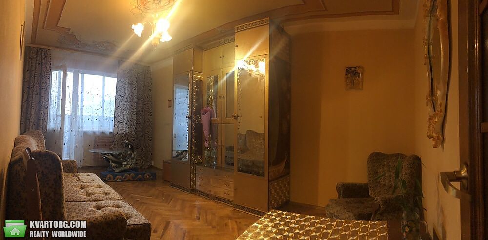 Rent out 3-room apartment. Киев,  Мирного Панаса — photo 2