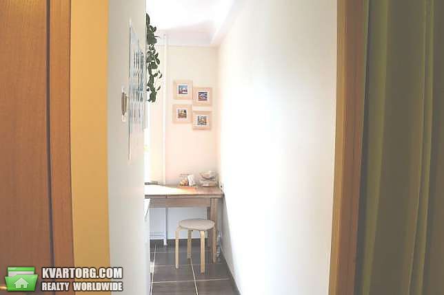 Sell 2-room apartment. Киев,  Владимирская — photo 3