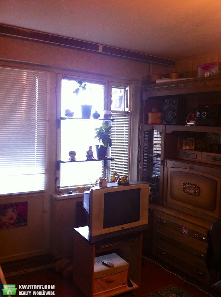 Sell 2-room apartment. Киев, Дубровицкая — photo 3