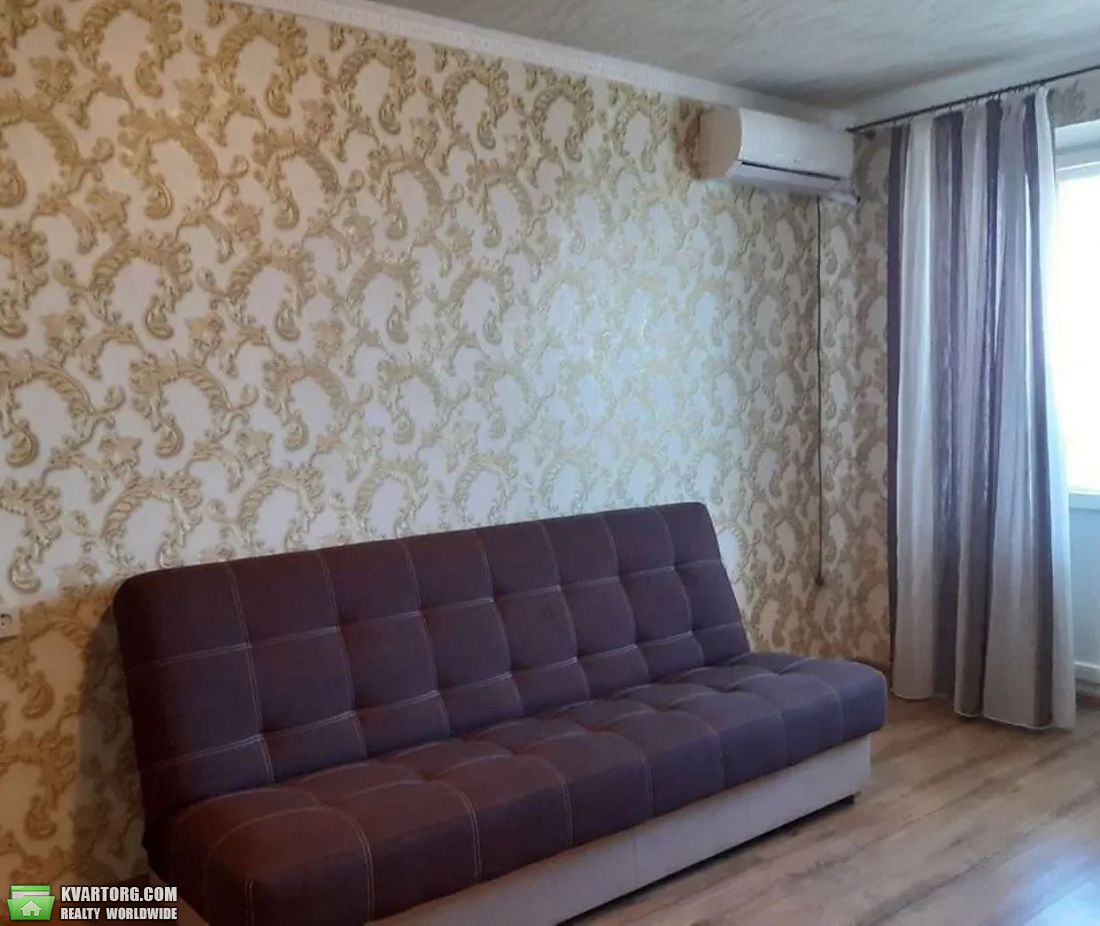Rent out 1-room apartment. Киев,  Оболонский пр — photo 1