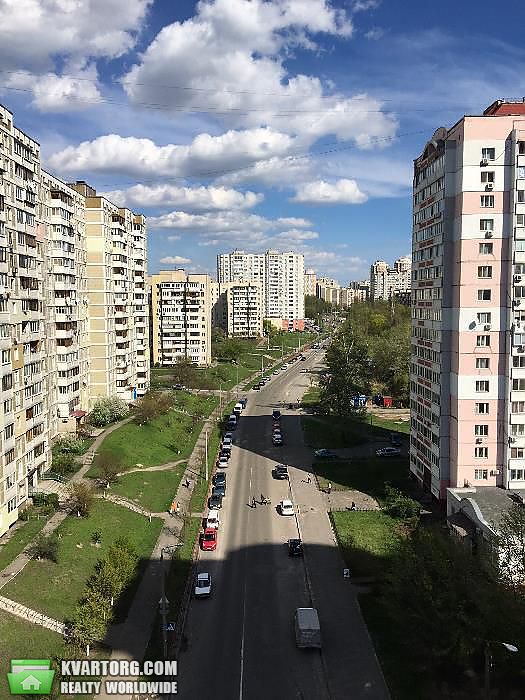 Sell 2-room apartment. Киев,  Ушакова — photo 2