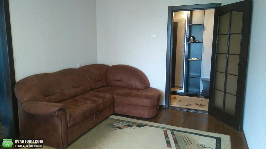 Sell 3-room apartment. Днепропетровск, Гули Королева — photo 1