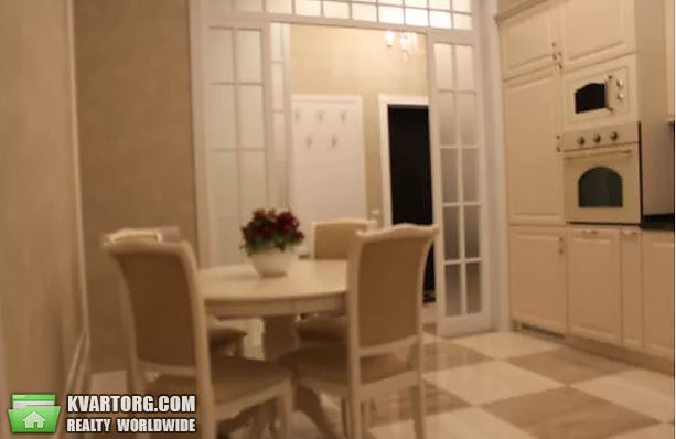 Rent out 2-room apartment. Киев, Коновальца — photo 2