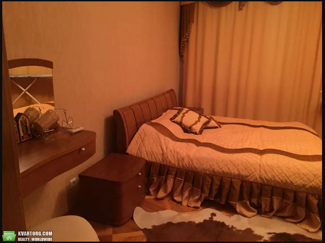 Rent out 3-room apartment. Киев,  Княжий Затон — photo 8