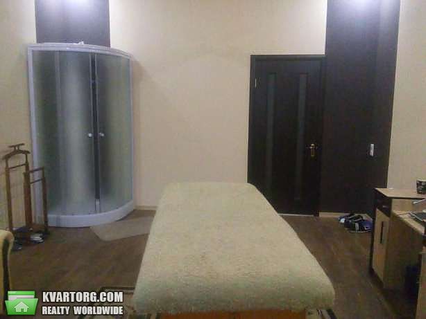 Rent out office. Киев, лаболаторная — photo 4