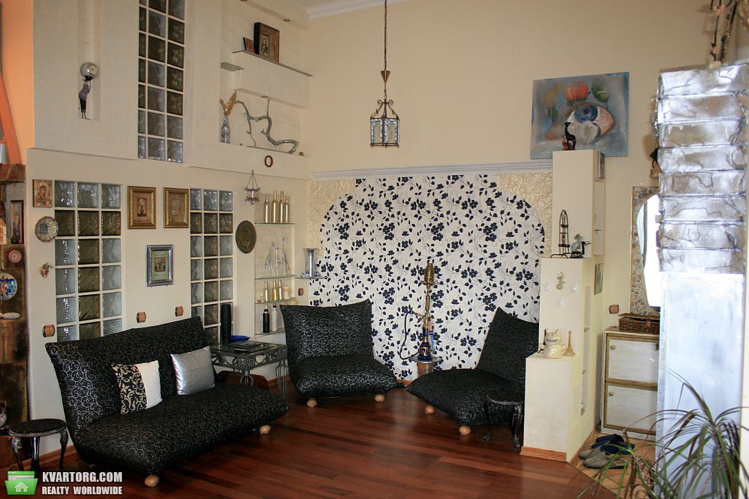 Rent out 3-room apartment. Киев,  Константиновская — photo 8