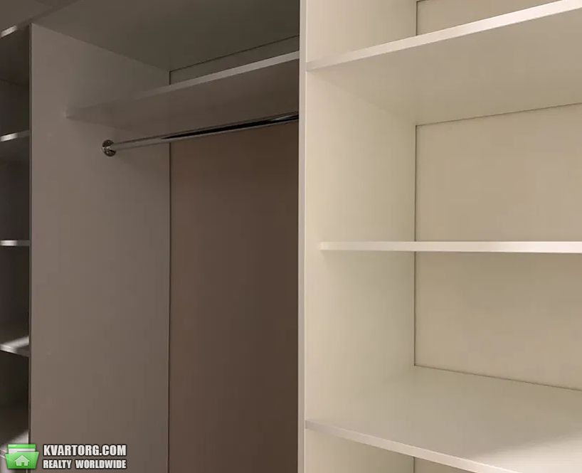 Rent out 1-room apartment. Киев, Предславинская — photo 5